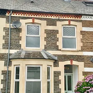 https://switchback-stays-serviced-apartments-cardiff-central.cardiffhotelswales.com
